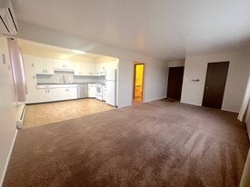 1417 13th St S in Great Falls, MT - Building Photo