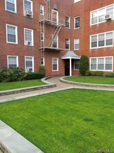 1815 Palmer Rd-Unit -1W in Mamaroneck, NY - Building Photo - Building Photo