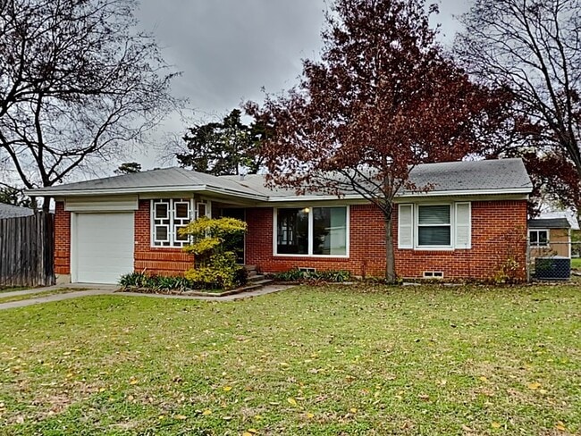 property at 307 Hillcrest Ave