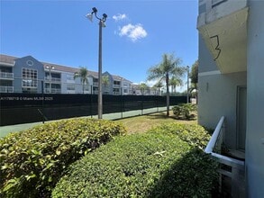 8580 SW 212th St, Unit 104 in Cutler Bay, FL - Building Photo - Building Photo