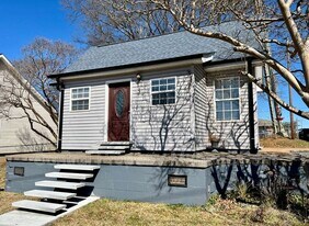 3 Poplar St in Startex, SC - Building Photo