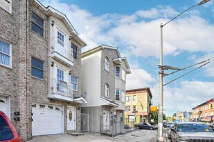 499 Ocean Ave in Jersey City, NJ - Building Photo