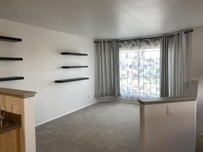 7646 Westpointe Dr in Grande Prairie, AB - Building Photo - Building Photo