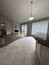 5255 Beaverbrook Dr in Houston, TX - Building Photo - Building Photo