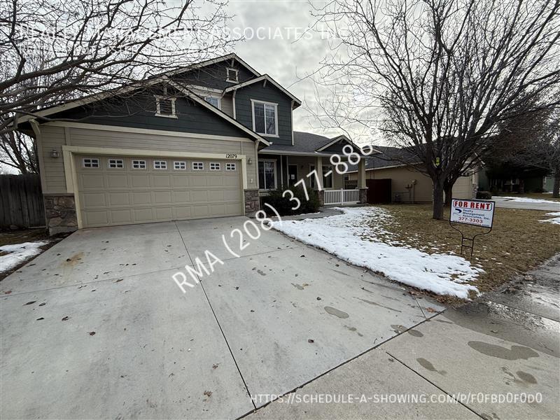 12079 W Kings Canyon St in Boise, ID - Building Photo