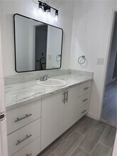 11291 SW 88th St in Miami, FL - Building Photo - Building Photo