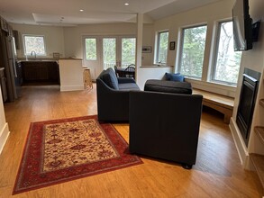 222 College Rd in Center Harbor, NH - Building Photo - Building Photo