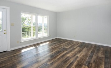 6123 Cougar Dr in Knoxville, TN - Building Photo - Building Photo