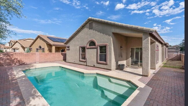 property at 254 E Thomas Jefferson Way