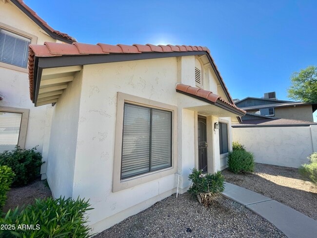 2926 N Oregon St in Chandler, AZ - Building Photo - Building Photo