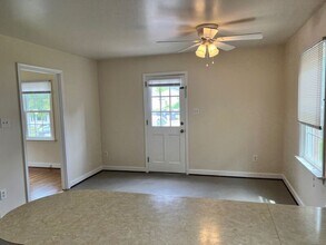 2512 Plateau Rd in Charlottesville, VA - Building Photo - Building Photo