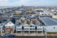 20 S Douglas Ave in Margate City, NJ - Foto de edificio - Building Photo