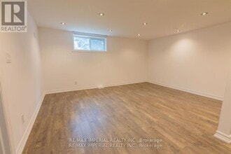 388 Becker Rd in Richmond Hill, ON - Building Photo - Building Photo