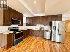 53 Mancini Cres in Richmond Hill, ON - Building Photo - Building Photo