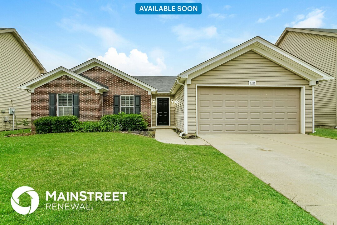 9216 River Trail Dr in Louisville, KY - Building Photo