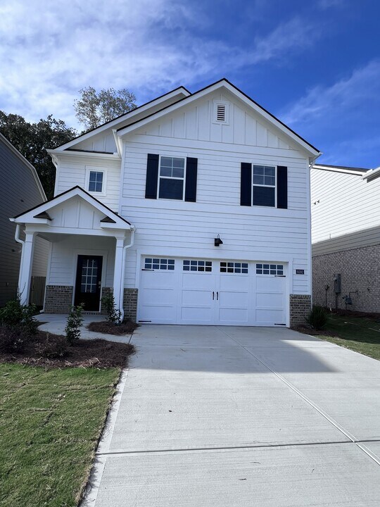 6092 Knickerbocker Street in Mableton, GA - Building Photo