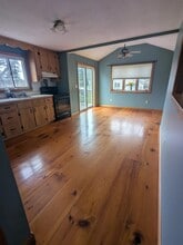 117 Sherburne Rd in Pelham, NH - Building Photo - Building Photo