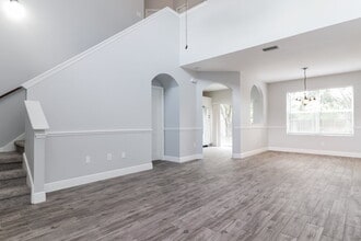 18034 Birdwater Dr in Tampa, FL - Foto de edificio - Building Photo