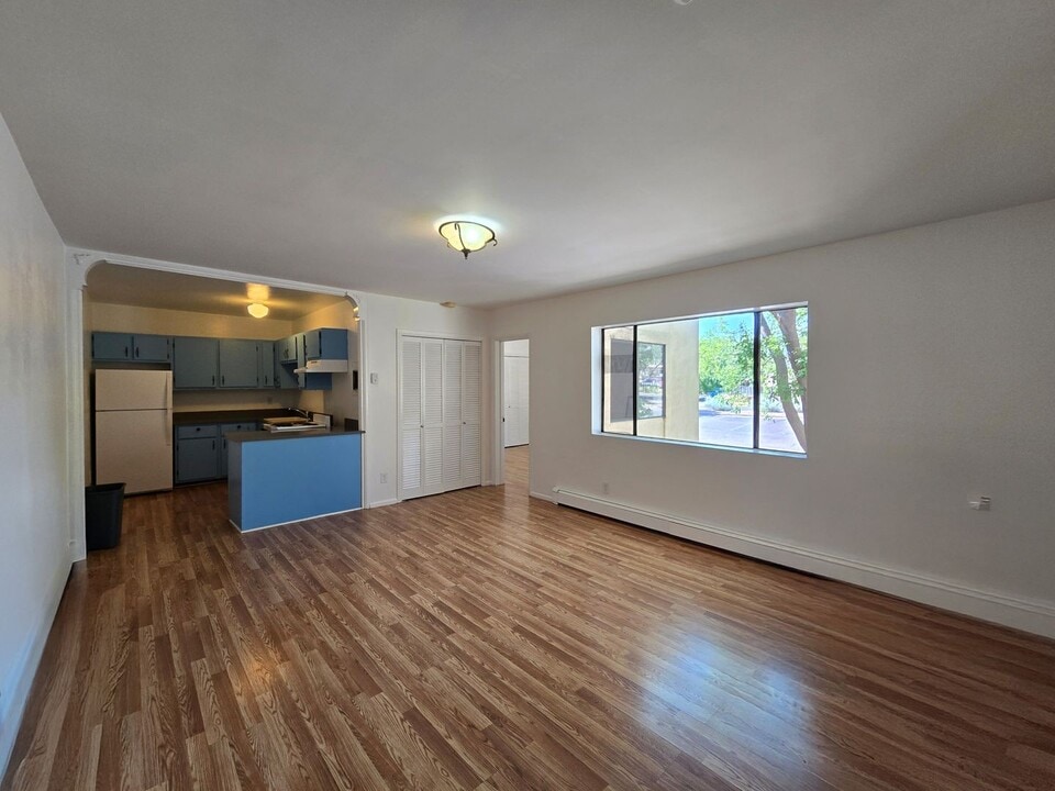 812 Cam De Monte Rey in Santa Fe, NM - Building Photo