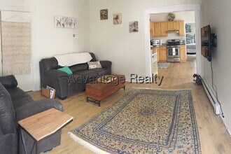 47 Montgomery St, Unit 1 in Cambridge, MA - Building Photo - Building Photo