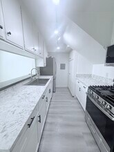 10634 Holman Ave, Unit 3 in Los Angeles, CA - Foto de edificio - Building Photo