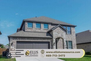983 E Villas Ct in Lewisville, TX - Building Photo
