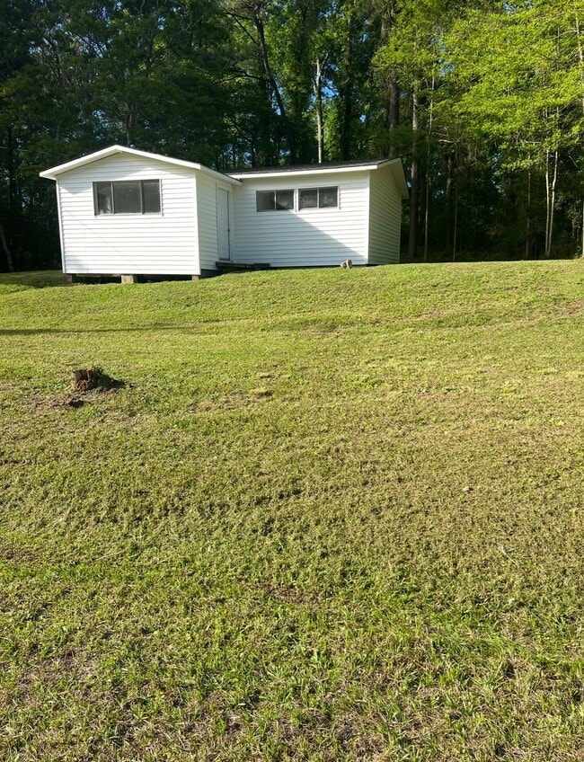 property at 10 Logaras Cir