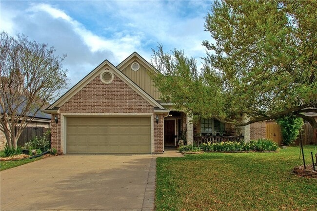 property at 3905 Incourt Ln
