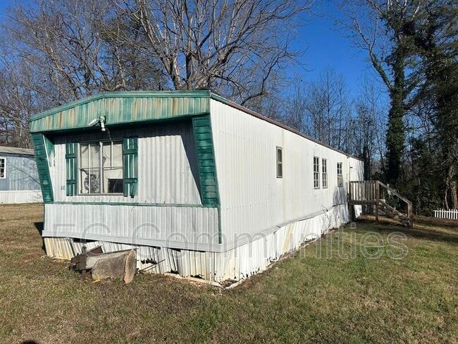 2353 US-70 in Morganton, NC - Building Photo - Building Photo
