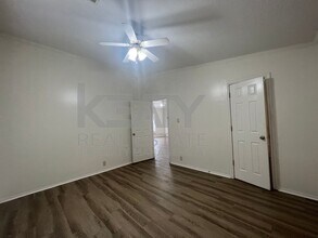 113 Country Ln in Lafayette, LA - Building Photo - Building Photo