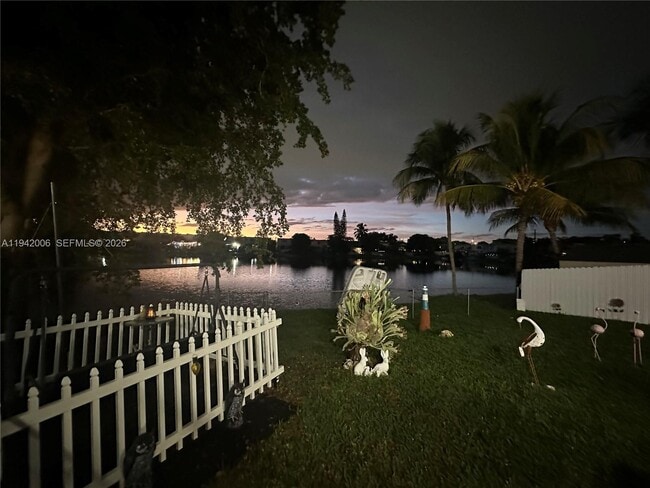 7400 W 17th Ave in Hialeah, FL - Building Photo - Building Photo