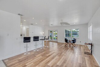 301 41st Ave in St Pete Beach, FL - Building Photo - Building Photo