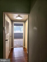 10320 ROCKVILLE PIK in Rockville, MD - Building Photo - Building Photo