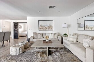 3038 N 81st Pl in Scottsdale, AZ - Building Photo - Building Photo