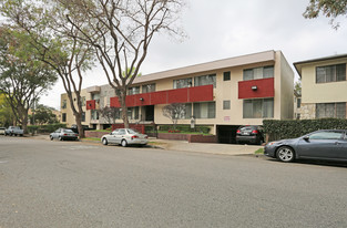 1227 N Fuller Ave in Los Angeles, CA - Foto de edificio - Building Photo