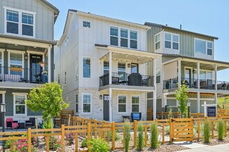 14952 Gladshine Dr in Parker, CO - Building Photo - Building Photo