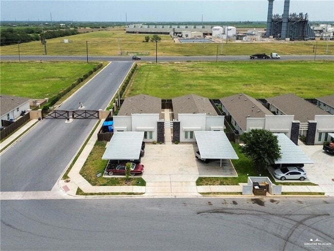 property at 2013 Stardust Ln
