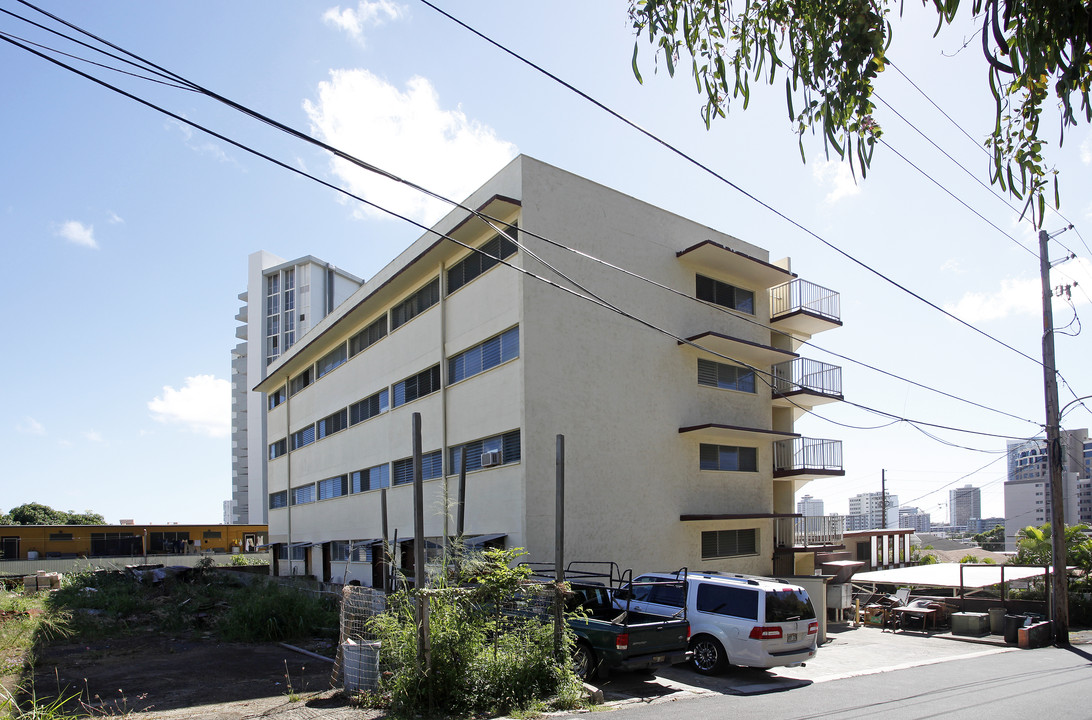 1419 Ernest St in Honolulu, HI - Building Photo