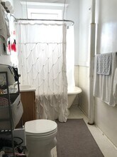 9 Egremont Rd, Unit 8 in Boston, MA - Building Photo - Building Photo