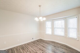 632 Cloudland Dr in Stockbridge, GA - Foto de edificio - Building Photo