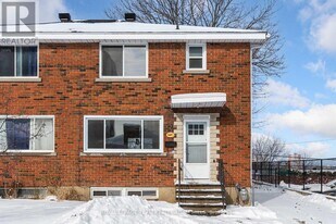 1487 Morisset Ave in Ottawa, ON - Building Photo