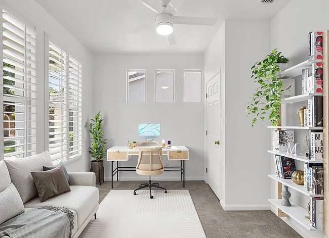 5856 Amnest Way in Sacramento, CA - Building Photo - Building Photo