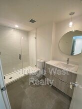 3699-3699 Capozzi Rd in Kelowna, BC - Building Photo - Building Photo
