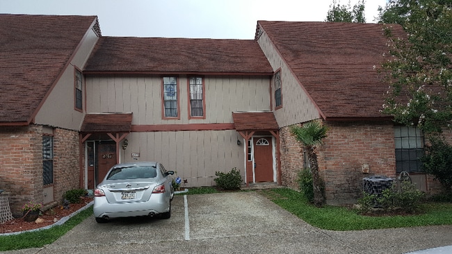4123 Loire Dr