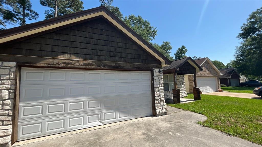 1310 Ashway St in Conroe, TX - Building Photo