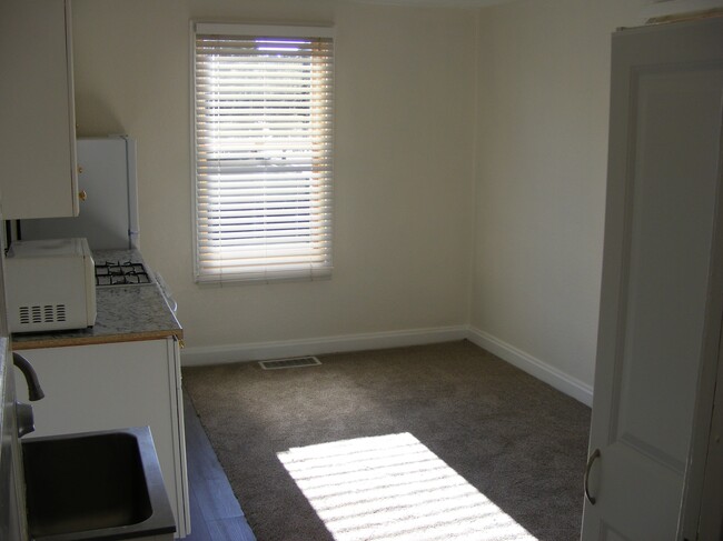 115 N Park St, Unit 8 in Woodland Park, CO - Foto de edificio - Building Photo