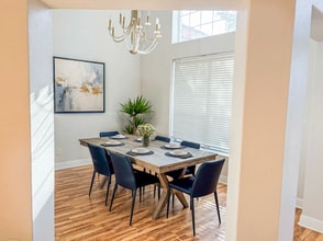 4224 Las Brisas Dr in Irving, TX - Foto de edificio - Building Photo