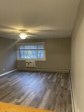 810 E Shady Way in Arlington Heights, IL - Building Photo - Building Photo