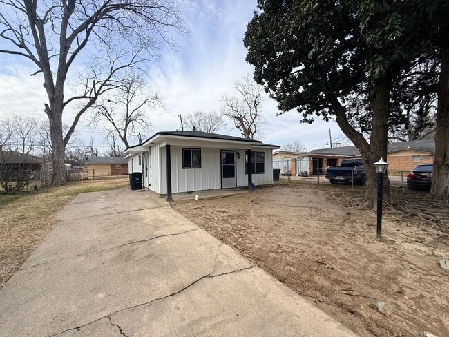 property at 232 Oregon St