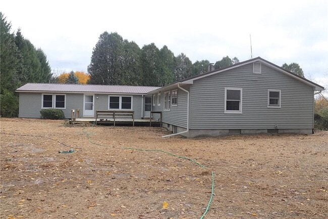 281 Lake Rd in Dryden, NY - Building Photo - Building Photo